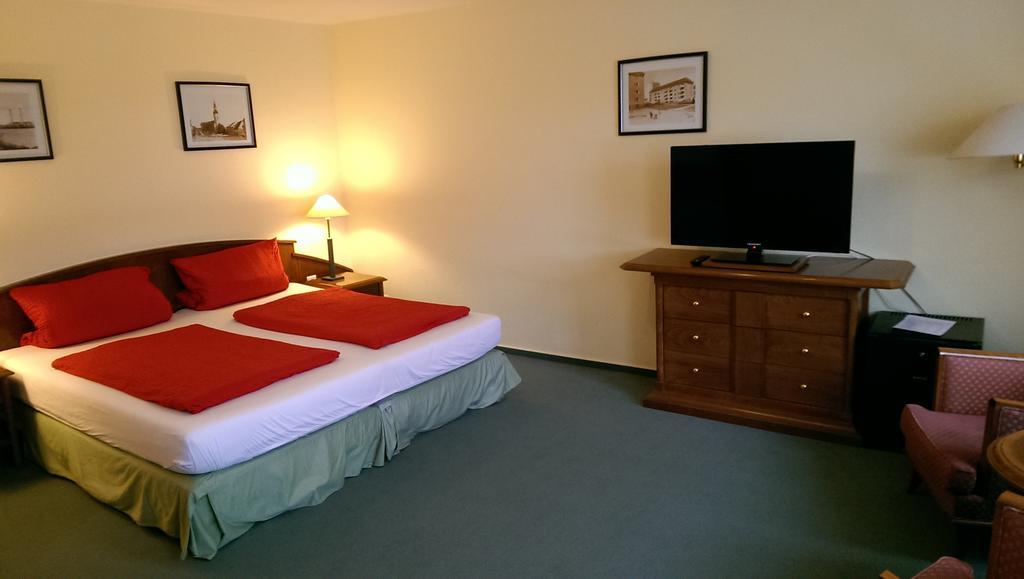 Lausitzhof Hotel Luebbenau Luaran gambar